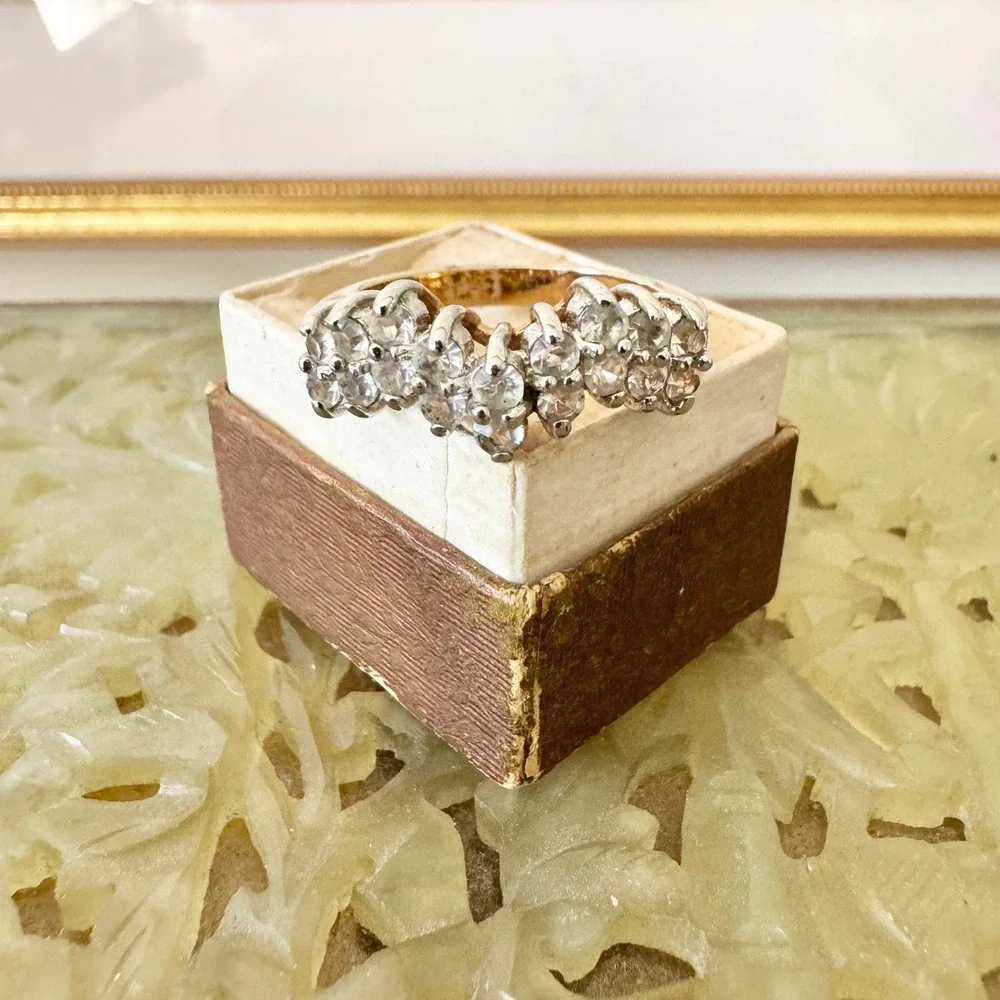 Vintage Gold Tone Multi Stone Cluster Cocktail Ring Size 8 Cubic‎ Zirconia 1980s
